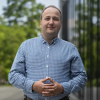 Portrait: Błażej Biernacik, Full Stack Developer, Team Lead at 4Evolve